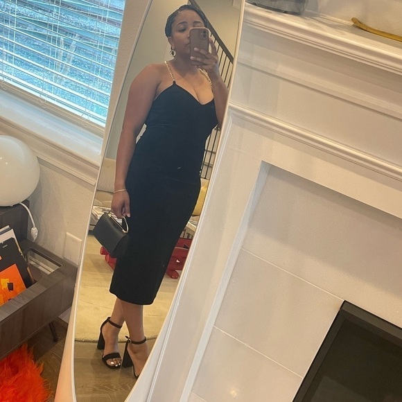 SHEIN club cocktail bodycon chain sleeve velvet dress  cut out in back size L - Picture 1 of 10